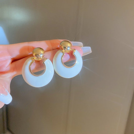 Pendientes colgantes esmalte blanco